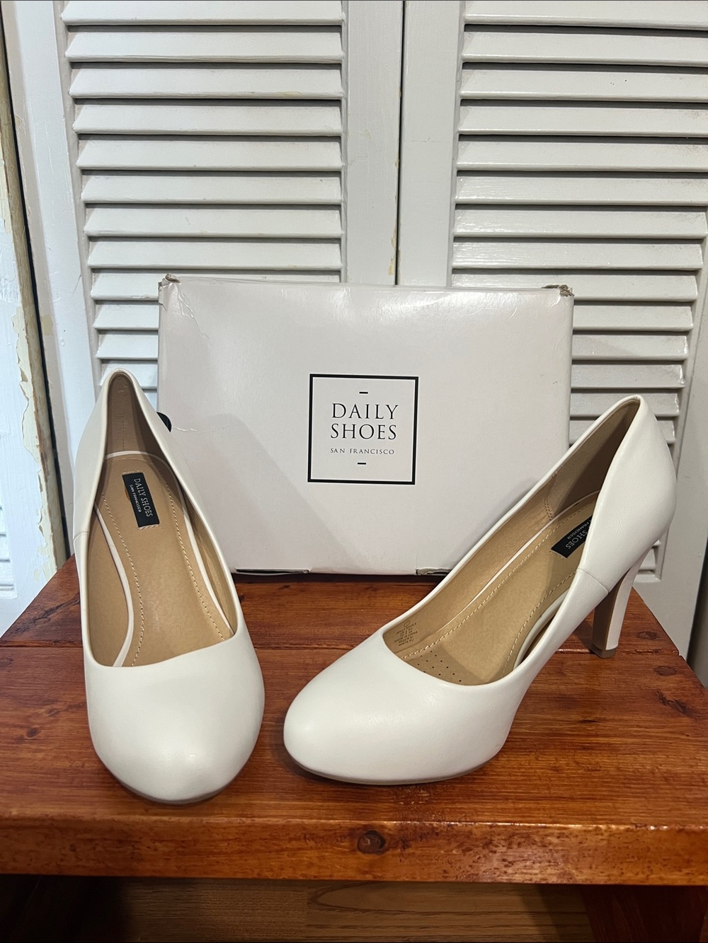 White Classic Round-Toe Heels